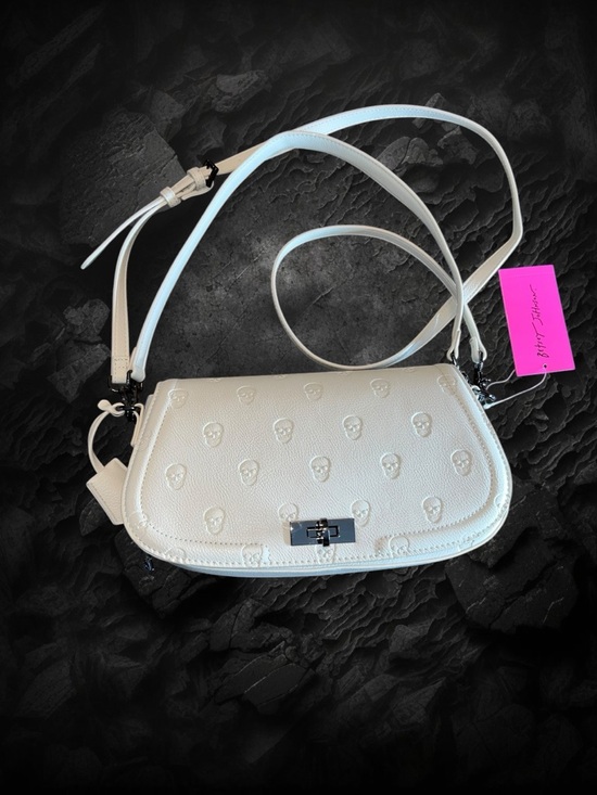 Betsey Johnson Handbags - Betsey Johnson White Embossed Skull Crossbody Bag Convertible